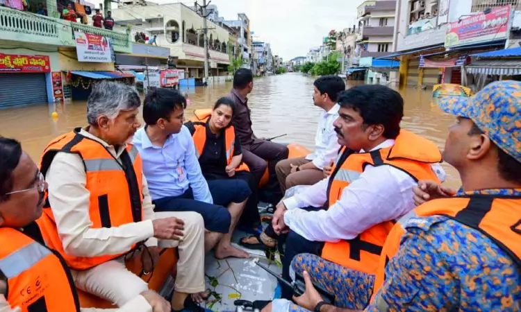 Chandrababu visited flood affected areas in Andhra Pradesh